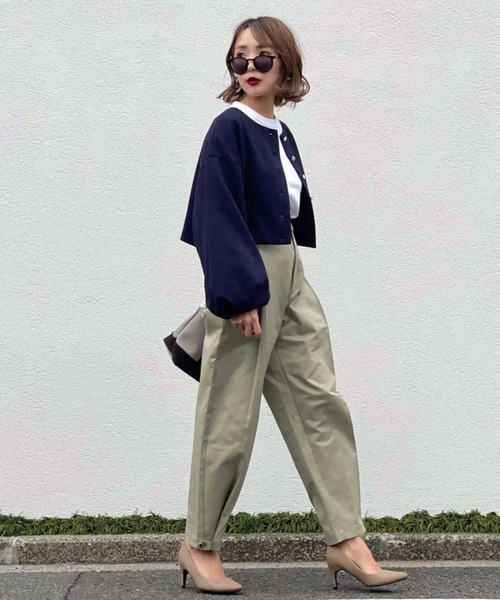 ReNorm(リノーム)の「【pocoコラボ】タックテーパードパンツ(スラックス・レディース・カーキ/ベージュ・S/M)」の10枚目の写真