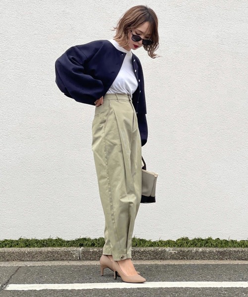 ReNorm(リノーム)の「【pocoコラボ】タックテーパードパンツ(スラックス・レディース・カーキ/ベージュ・S/M)」の14枚目の写真