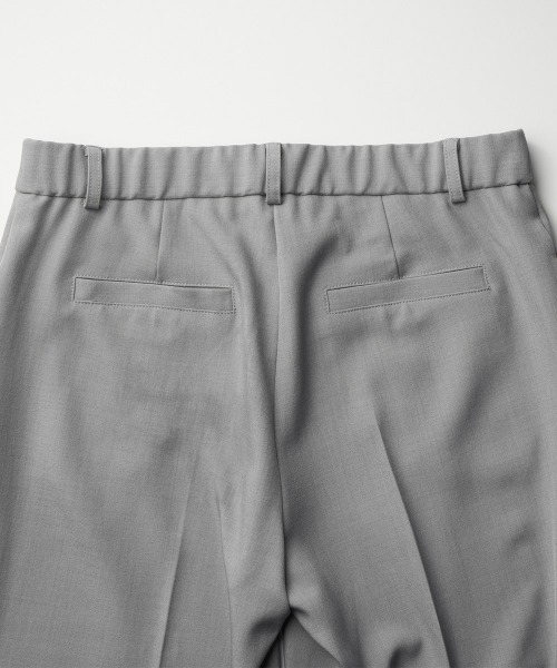 RANAN(ラナン)の「ひんやり!洗える麻調テーパードパンツ(スーツパンツ・レディース・ブラック/ライトグレー・L/LL/M)」の3枚目の写真