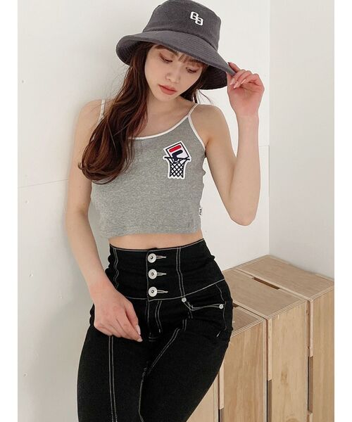 FILA（フィラ）の「GYDA×FILA BASKETBALLバイカラービスチェ（キャミソール・レディース・ブラック/グレー/オフホワイト・FREE）」の14枚目の写真