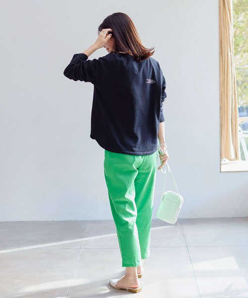 KOBE LETTUCE（コウベレタス）の「前後2Wayプリントライトスウェットトップス（スウェット・レディース・ピンク/ホワイト/ブラック・FREE）」の13枚目の写真