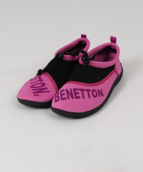 BENETTON (UNITED COLORS OF BENETTON)（ベネトンユナイテッドカラーズオブベネトン）の「【BENETTON:ベネトン】レディースマリンシューズ　アクアシューズ（サンダル・レディース・ブラック×ブルー/ピンク/ターコイズブルー/ブラック×ピンク/ライトグリーン/パープル・LARGE/MEDIUM）」の5枚目の写真