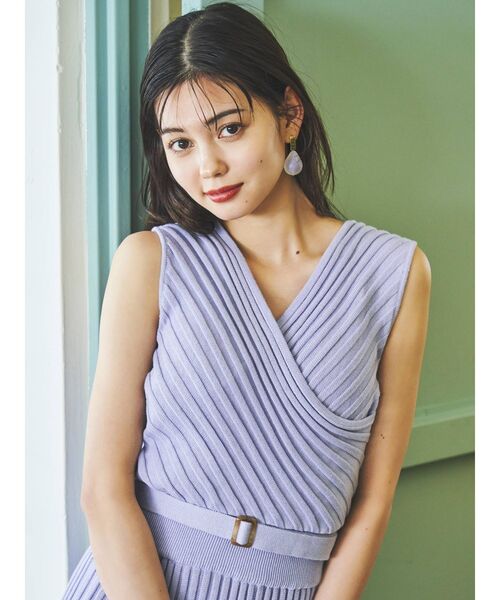 dazzlin（ダズリン）の「カシュクールプリーツワンピース（ワンピース・レディース・ブラック/ラベンダー/ベージュ・FREE）」の6枚目の写真