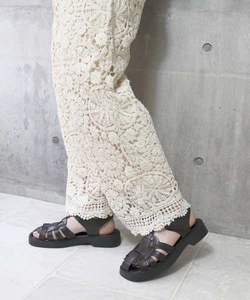 Balancoire（ブランコアール）の「ボリュームソール 厚底 グルカサンダル（サンダル・レディース・ブラック/ダークブラウン/ベージュ/グリーン系その他・23.5cm/24.5cm/23.0cm/24.0cm/22.5cm）」の16枚目の写真