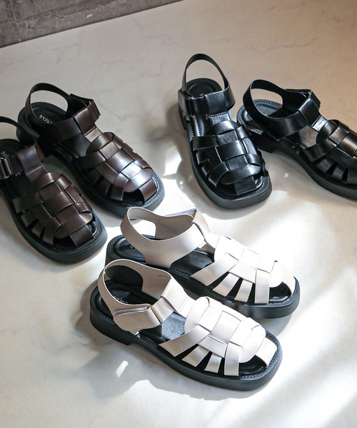 Balancoire（ブランコアール）の「ボリュームソール 厚底 グルカサンダル（サンダル・レディース・ブラック/ダークブラウン/ベージュ/グリーン系その他・23.5cm/24.5cm/23.0cm/24.0cm/22.5cm）」の17枚目の写真