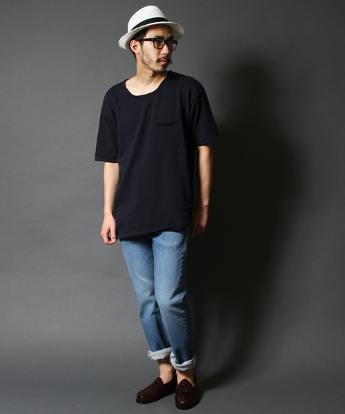 AMERICAN RAG CIE(アメリカンラグシー)の「AMERICAN RAG CIE ビックシルエット 半袖 ニットTシャツ【WEB限定】(Tシャツ/カットソー・メンズ・ブラック×ホワイト/ネイビー/ホワイト×ネイビー/ブラック・2/1/3)」の6枚目の写真