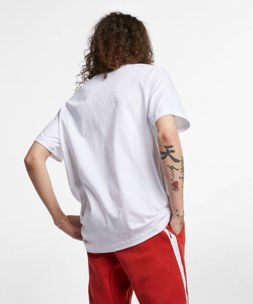 NIKE（ナイキ）の「NIKE/ナイキ ロゴTシャツ AR4999-013/AR4999-101（Tシャツ/カットソー・メンズ・ホワイト/ブラック・M/L/2XL/XL/3XL）」の4枚目の写真