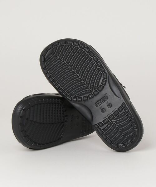 crocs(クロックス)の「クロックス crocs Classic CROCS SANDAL(サンダル・メンズ・ブラック・26.0cm/28.0cm/24.0cm/29.0cm/23.0cm/22.0cm/25.0cm/27.0cm)」の2枚目の写真