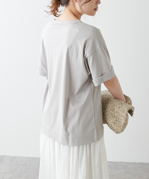 PUAL CE CIN（ピュアルセシン）の「フォトプリントシルケットTシャツ（Tシャツ/カットソー・レディース・サックスブルー/グレイッシュベージュ/ホワイト系1/ホワイト系2・FREE）」の20枚目の写真