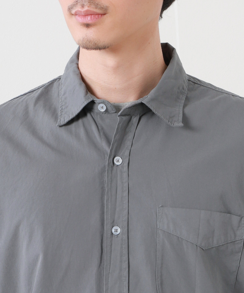 SAVE KHAKI UNITED(セーブカーキユナイテッド)の「SAVE KHAKI UNITED POPLIN STANDARD SHIRT(シャツ/ブラウス・メンズ・ピンク/クリアブルー/ホワイト/タン/ネイビー/ブラック・MEDIUM/LARGE/X-LARGE)」の12枚目の写真