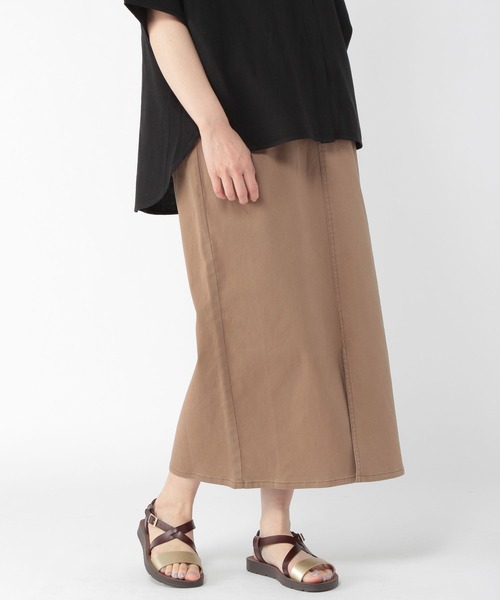 studio CLIP（スタディオクリップ）の「ストレッチIラインスカート（スカート・レディース・モカ/カーキ・MEDIUM/LARGE）」の2枚目の写真