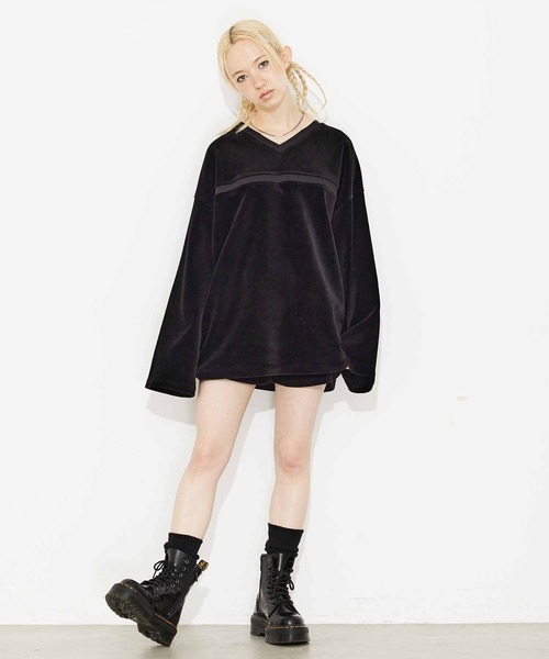 X-girl（エックスガール）の「RIB V-NECK TOP（Tシャツ/カットソー・レディース・ブラック/ブラウン/グレー・S/M）」の6枚目の写真