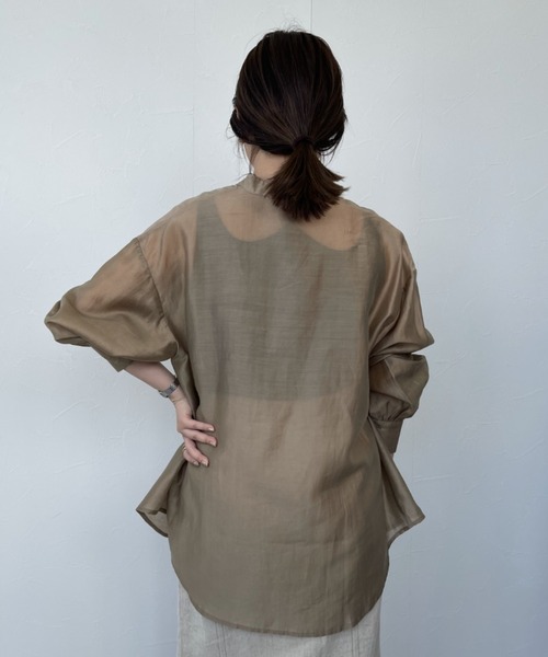 ReNorm（リノーム）の「バンドカラーシースルーシャツ（シャツ/ブラウス・レディース・ピンク/グリーン/モカ・フリー）」の6枚目の写真