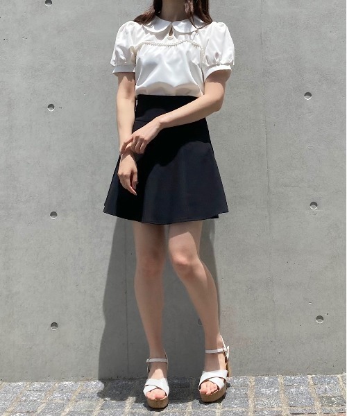 titty&Co. PETIT(ティティアンドコープティ)の「【titty&Co.PETIT】デコルテパールラウンドカラーブラウス(シャツ/ブラウス・レディース・ホワイト/ブラック・FREE)」の11枚目の写真