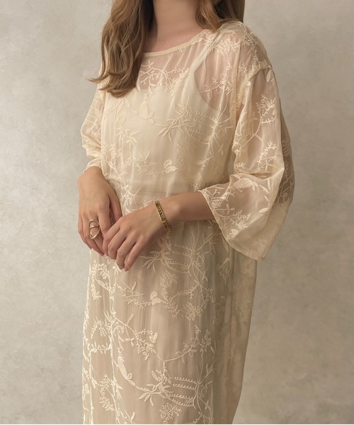 apres jour clair(アプレジュールクレア)の「【apres jour clair】刺繍シアーワンピース【ZOZOTOWN限定アイテム】(ワンピース・レディース・アイボリー/ピンクベージュ・X-LARGE/フリー)」の16枚目の写真