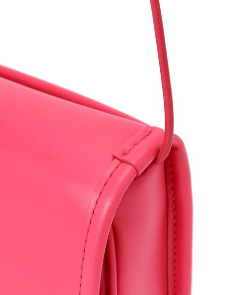 ITTI（イッチ）の「ITTI(イッチ) MICHELLE ERRAND POUCH WIDE / RAPTO ITTI-BAG-082-RP（ショルダーバッグ・メンズ・ブラック/ピンク/ブルー・F）」の11枚目の写真