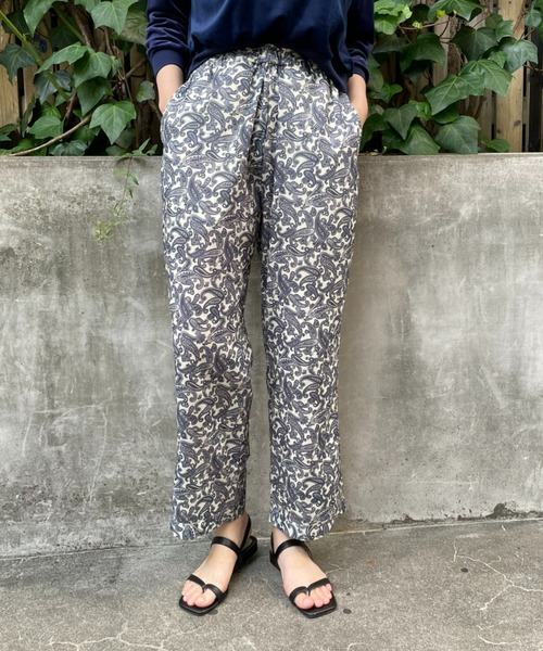CIAOPANIC（チャオパニック）の「ペイズリーイージーパンツ（スラックス・メンズ・ホワイト/ブラウン・MEDIUM/LARGE）」の3枚目の写真