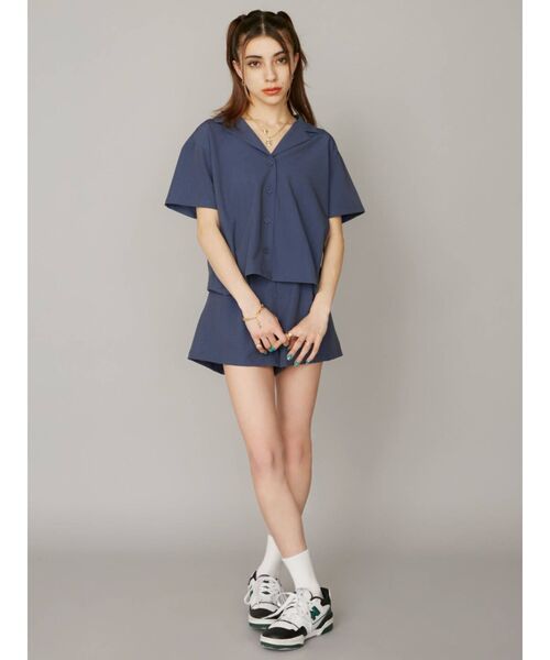EVRIS（エヴリス）の「オープンカラーショートシャツ【セットアップ着用可能】（シャツ/ブラウス・レディース・ベージュ/ネイビー/ブラック・FREE）」の7枚目の写真