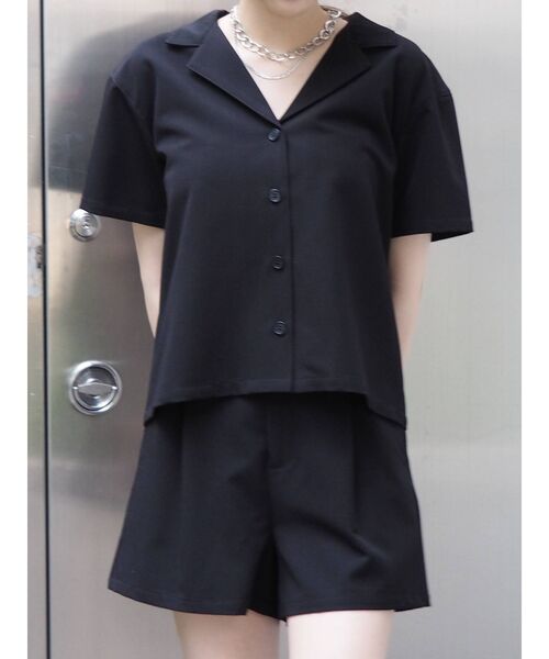 EVRIS（エヴリス）の「オープンカラーショートシャツ【セットアップ着用可能】（シャツ/ブラウス・レディース・ベージュ/ネイビー/ブラック・FREE）」の10枚目の写真