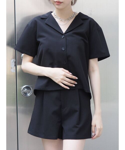 EVRIS（エヴリス）の「オープンカラーショートシャツ【セットアップ着用可能】（シャツ/ブラウス・レディース・ベージュ/ネイビー/ブラック・FREE）」の11枚目の写真