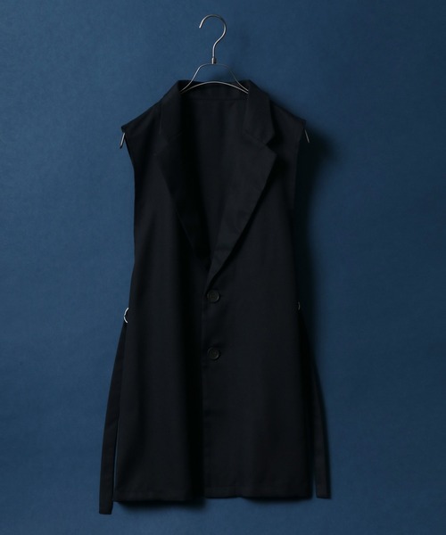 ANPAS(アンパス)の「Side Velt Tailored Collar Gilet/サイドベルト テーラード ジレベスト(ベスト・メンズ・ブラック/ライトベージュ・M/L)」の16枚目の写真