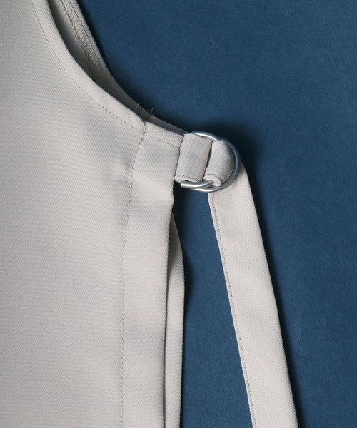 ANPAS(アンパス)の「Side Velt Tailored Collar Gilet/サイドベルト テーラード ジレベスト(ベスト・メンズ・ブラック/ライトベージュ・M/L)」の7枚目の写真