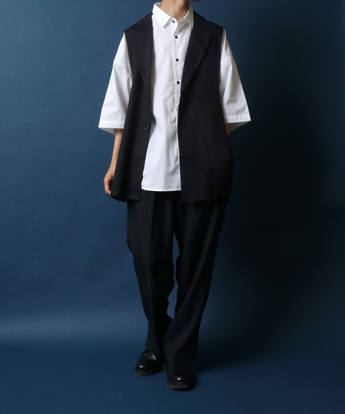 ANPAS(アンパス)の「Side Velt Tailored Collar Gilet/サイドベルト テーラード ジレベスト(ベスト・メンズ・ブラック/ライトベージュ・M/L)」の13枚目の写真
