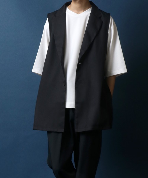 ANPAS(アンパス)の「Side Velt Tailored Collar Gilet/サイドベルト テーラード ジレベスト(ベスト・メンズ・ブラック/ライトベージュ・M/L)」の5枚目の写真