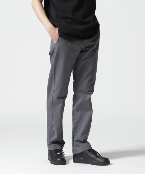 AVIREX（アヴィレックス）の「BASIC OFFICER PANTS / ベーシック オフィサー パンツ / AVIREX / アヴィレックス（チノパンツ・メンズ・ブラック/カーキ/オリーブ系/グレー・S/M/L/2XL/XL）」の2枚目の写真