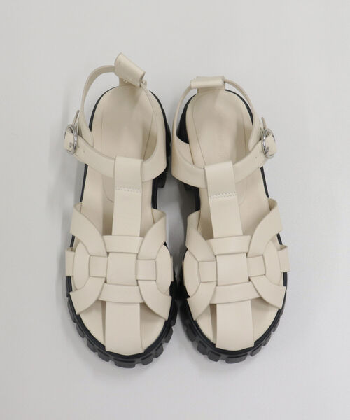 fredy emue(フレディエミュ)の「ライトソールデザインアッパーサンダル(サンダル・レディース・ブラック/オフホワイト・S/M/L)」の3枚目の写真