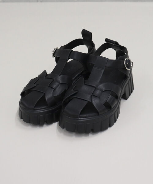 fredy emue(フレディエミュ)の「ライトソールデザインアッパーサンダル(サンダル・レディース・ブラック/オフホワイト・S/M/L)」の11枚目の写真