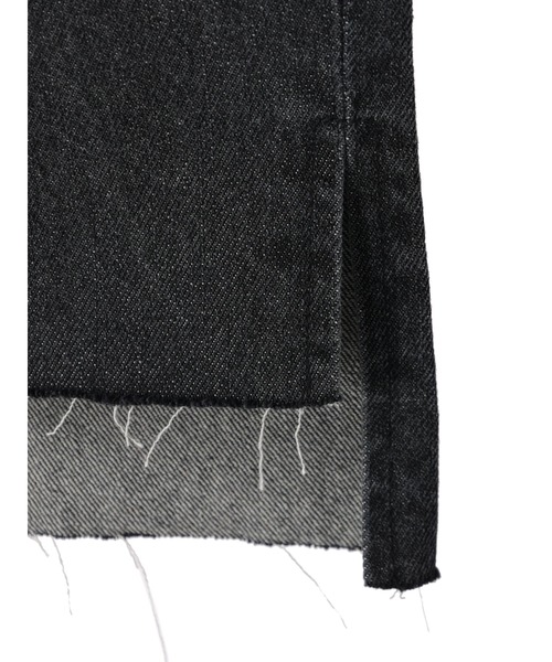 earth music&ecology（アースミュージックアンドエコロジー）の「デニムダメージパンツ（デニムパンツ・レディース・インディゴブルー/ブラック・M/S）」の21枚目の写真