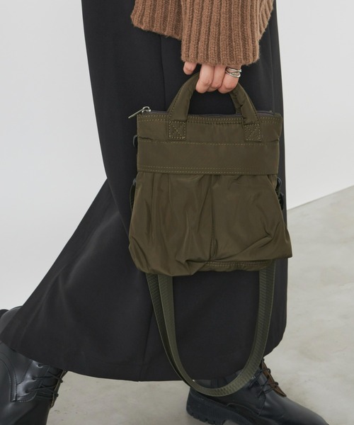 Auntie Rosa Holiday(アンティローザホリデー)の「ヘルメットミニショルダーBAG(ショルダーバッグ・レディース・カーキ/ブラック・FREE)」の15枚目の写真
