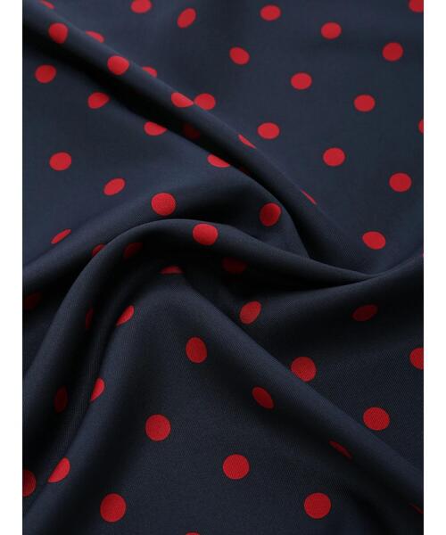 Te chichi（テチチ）の「ドット柄スカーフ（ストール/ショール・レディース・ベージュ/ネイビー・ﾌﾘ-）」の10枚目の写真