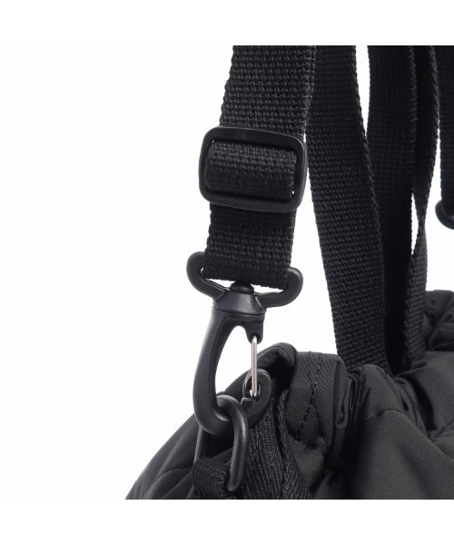 Champion（チャンピオン）の「チャンピオン　ヒプラー　キルティング　巾着バッグ　63501（ショルダーバッグ・レディース・ベージュ/ブラック/カーキ・FREE）」の17枚目の写真