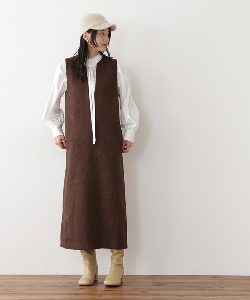 N.（N. Natural Beauty Basic）（エヌエヌナチュラルビューティーベーシック）の「◆キーネックジャンパースカート（ジャンパースカート・レディース・ブラック/チョコ/ナチュラル・MEDIUM）」の9枚目の写真