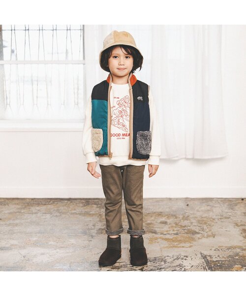 BREEZE（ブリーズ）の「WEB限定 リバーシブルベスト（ベスト・キッズ・ベージュ/ネイビー/グレー/カーキ・90/100/110/120/80/130/140）」の8枚目の写真