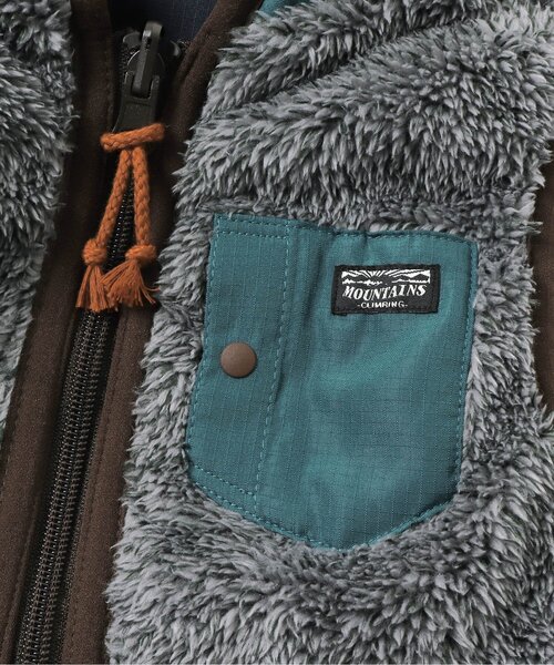 BREEZE（ブリーズ）の「WEB限定 リバーシブルベスト（ベスト・キッズ・ベージュ/ネイビー/グレー/カーキ・90/100/110/120/80/130/140）」の11枚目の写真