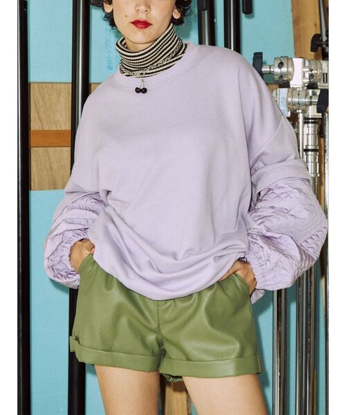 jouetie(ジュエティ)の「キルティングスリーブ2WAY スウェット(スウェット・レディース・ブラック/パープル/アイボリー・MEDIUM)」の9枚目の写真