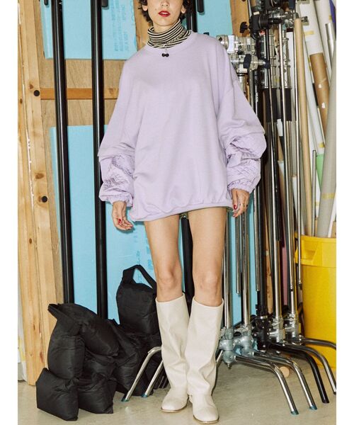 jouetie(ジュエティ)の「キルティングスリーブ2WAY スウェット(スウェット・レディース・ブラック/パープル/アイボリー・MEDIUM)」の15枚目の写真