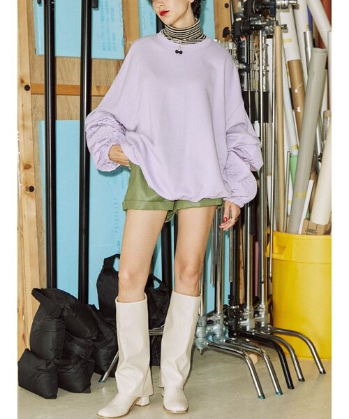 jouetie(ジュエティ)の「キルティングスリーブ2WAY スウェット(スウェット・レディース・ブラック/パープル/アイボリー・MEDIUM)」の16枚目の写真