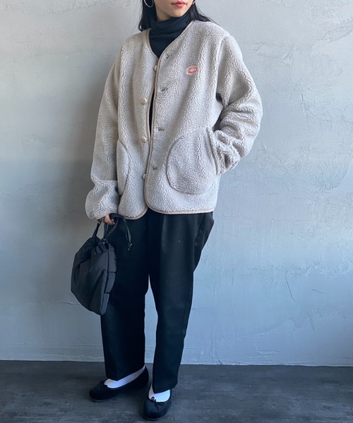 Vincent et Mireille（バンソンエミレイユ）の「[Vincent et Mireille/ヴァンソン エ ミレイユ] ボアフリース ノーカラーカーディガン（ブルゾン・レディース・チャコール/アイボリー/ブラック・40/42/36/38）」の21枚目の写真