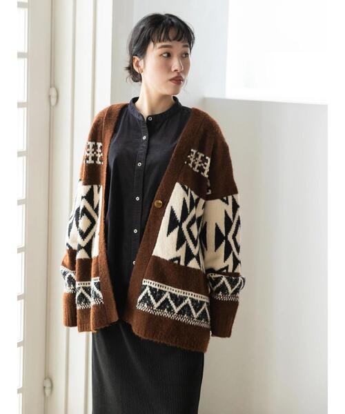 CRAFT STANDARD BOUTIQUE（クラフトスタンダードブティック）の「オルテガ柄ニットカーディガン　◆（カーディガン/ボレロ・レディース・ブラウン/グレー・FREE）」の15枚目の写真