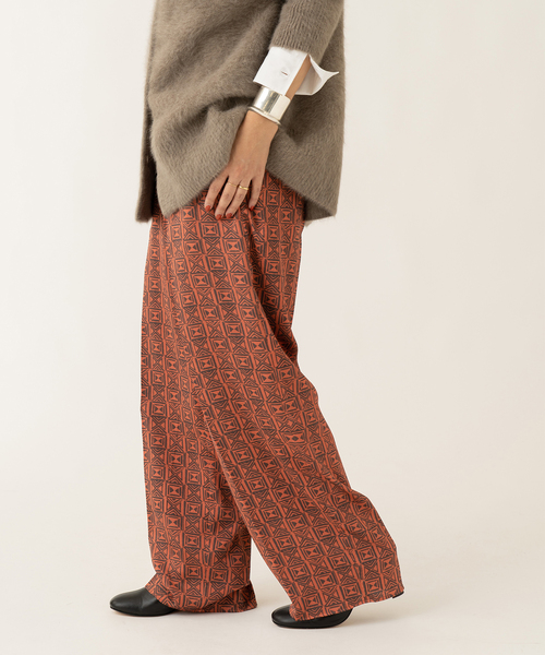 journal standard L'essage（ジャーナルスタンダードレサージュ）の「ヴィンテージプリントパンツ（その他パンツ・レディース・レッド/マスタード・FREE）」の19枚目の写真