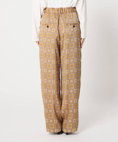 journal standard L'essage（ジャーナルスタンダードレサージュ）の「ヴィンテージプリントパンツ（その他パンツ・レディース・レッド/マスタード・FREE）」の10枚目の写真