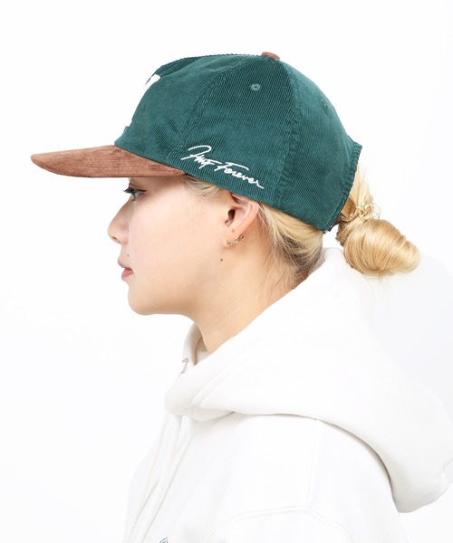 HUF（ハフ）の「CORDUROY CLASSIC H SNAPBACK / HUF キャップ