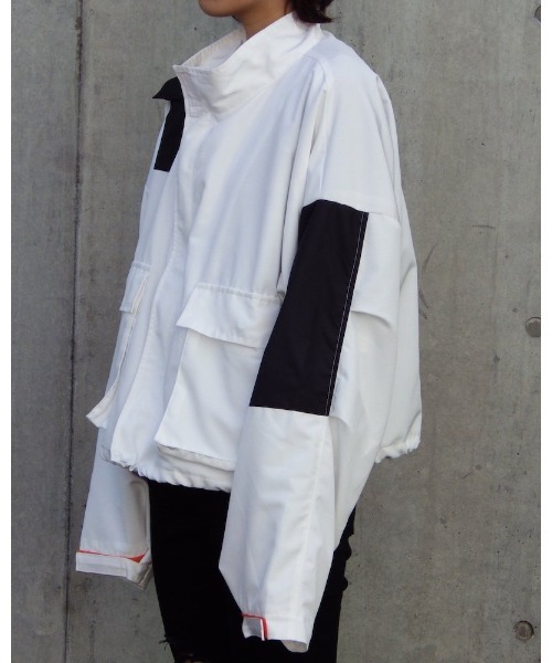 VIBGYOR(ヴィブジョー)の「【Re:one】COLORING CROP JACKET(MA)(Tシャツ/カットソー・メンズ・ホワイト・FREE)」の2枚目の写真