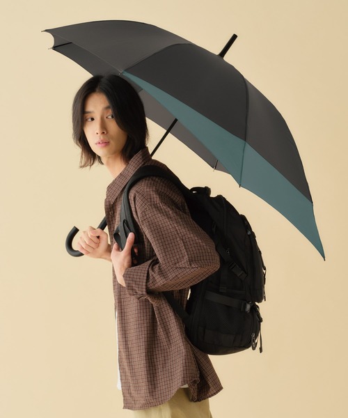 Wpc.（ダブリュピーシー）の「UNISEX BACK PROTECT ユニセックス バックプロテクト 雨傘 長傘 Wpc.（長傘・メンズ・ブラック/グレー/カーキ/ライトブルー/ネイビー/ベージュ系その他/ブラウン系その他/ブルーグレー・FREE）」の12枚目の写真