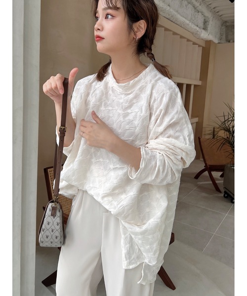 JUMELLE（ジュメロ）の「シャーリングオーバーカットトップ（Tシャツ/カットソー・レディース・アイボリー・MEDIUM）」の5枚目の写真