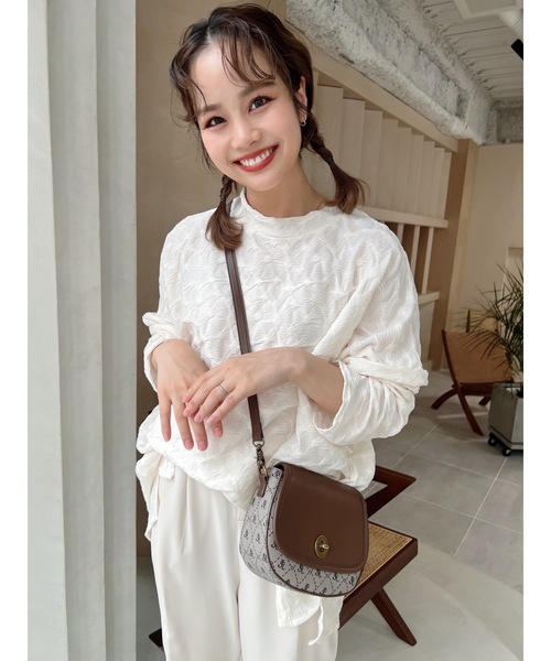 JUMELLE（ジュメロ）の「シャーリングオーバーカットトップ（Tシャツ/カットソー・レディース・アイボリー・MEDIUM）」の13枚目の写真